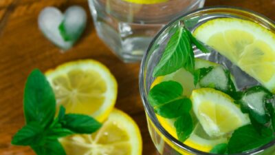 Nu o să crezi ce se întâmplă în corpul tău dacă bei APA DE BUSUIOC în fiecare zi!