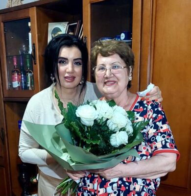 Tragedie în familia Adrianei Bahmuțeanu: Viitorul ei soț nu va putea participa la înmormântarea mamei sale!