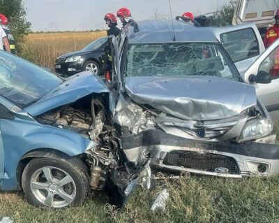 💥 CUMPLIT! 😱 Șapte persoane, duse de urgență la spital după un impact frontal DEVASTATOR 🚑⚠️