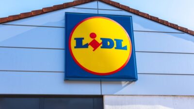 Nu o să crezi cât de ieftine sunt zacusca și murăturile la Lidl în această săptămână!