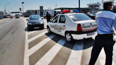 ȘOC în București: Doi adolescenți scapă ca prin minune dintr-un ACCIDENT VIOLENT în intersecție!