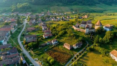Dronă deas casei tale? Află cum poți primi plângere penală, amenzi uriașe și cum statul îți poate „descoperi” proprietatea cu dronele!