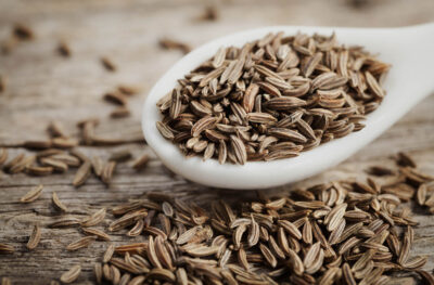 Am consumat 2 de chimen zilnic timp de 8 săptămâni — rezultatele m-au ȘOCAT!