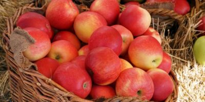 Diabetici, ATENȚIE! Așa trebuie să mănânci merele ca să nu-ți crească glicemia!