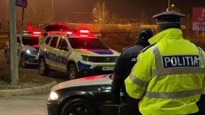 Flagrant la concertul lui Adrian Minune: Patronul unui club celebru, săltat de polițiști pentru furt de curent chiar în timpul show-ului!