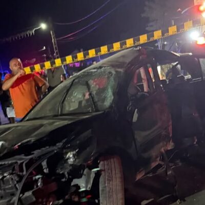 ȘOC pe străzile din Piatra Olt! Un şofer începător terorizează o terasă și lasă 9 persoane la spital!