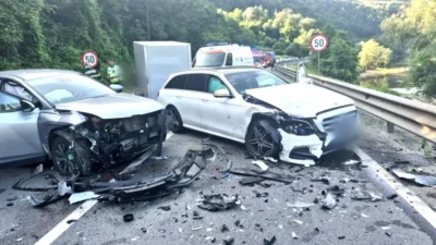 ȘOC pe Valea Oltului! Accident cumplit cu 4 răniți – DN7 blocat complet!