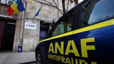 Șoc în România! Rețea uriașă de evazioniști prinși cu 6.000 de panouri fotovoltaice – prejudiciu de milioane și dosar la Înalta Curte!