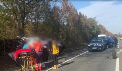 Salvarea a avut nevoie de salvare! O ambulanță a fost implicată într-un accident grav. Ce s-a întâmplat cu pacientul din interior este de necrezut