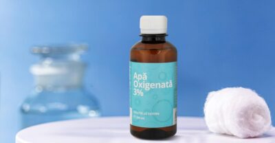Nu o mai folosi doar pentru răni! 11 utilizări secrete ale apei oxigenate pe care nimeni nu ți le-a spus