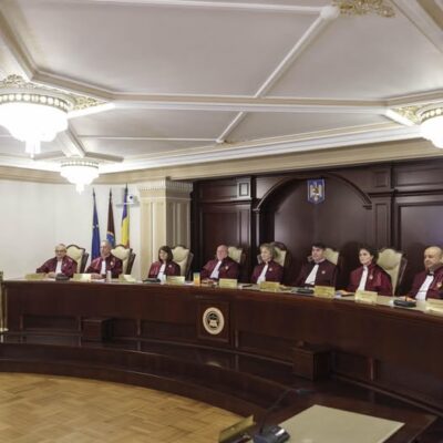 Lovitură de teatru la CCR! Decizie de ultimă oră care zguduie România. Ce se întâmplă cu pensiile speciale ale magistraților.