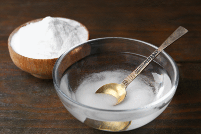 Ingredientul de 2 lei pe care îl ai în bucătărie te întinerește cu 10 ani instant! Cosmeticienii nu vor să afli acest secret