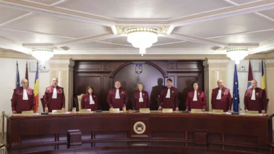 BOMBĂ la CCR! Pensiile speciale ale magistraților au fost salvate! Urmează demisia anului în politică?