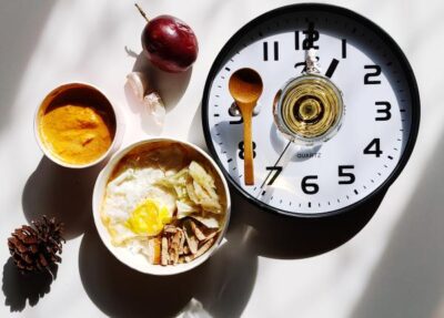 Descoperă TONICUL NATURAL care îți REÎNCARCĂ creierul și îți dublează concentrarea în doar 5 minute!