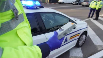 ȘOC TOTAL! Educatoare prinsă beată la volan, aproape de coma alcoolică – ce s-a întâmplat cu copiii din grija ei!