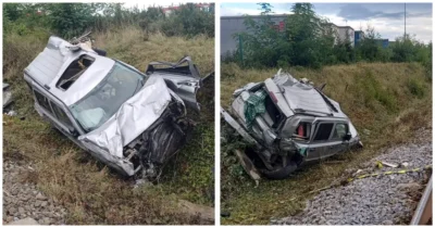 Imagini de coșmar la Suceava! Un tren a făcut PRAF o mașină. Când salvatorii au ajuns, au încremenit: ce au găsit în interior este de nedescris