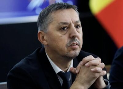Vești BUNE pentru profesori: ministrul Daniel David anunță bani în plus la salarii!
