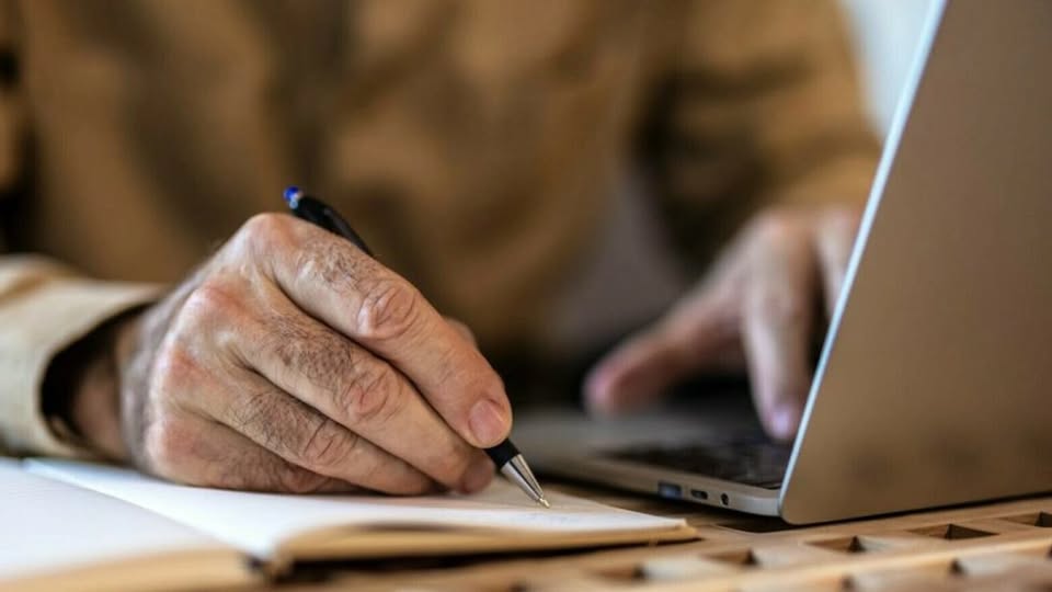 Romanii care pot iesi mai devreme la pensie