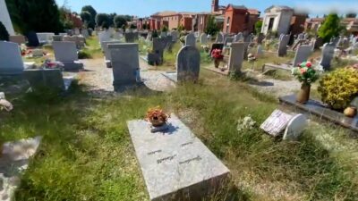 Au plecat cu SICRIUL, dar au uitat MORTUL! Ce a ajuns, de fapt, să îngroape casa funerară