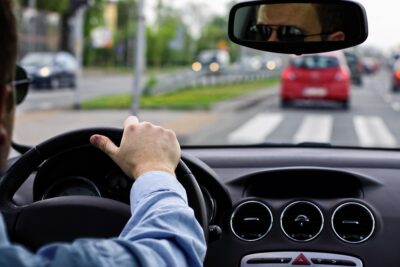 Veste uriașă pentru șoferi! Unde poți circula legal cu 70 km/h în localitate. Detaliul pe care mulți îl ignoră