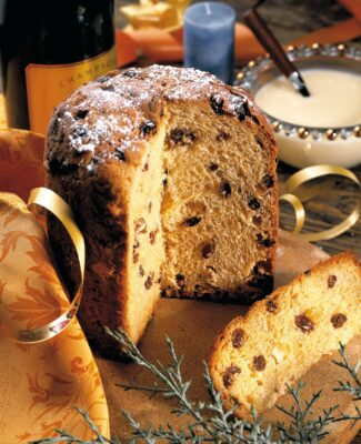 Nu mai faci cozonac clasic de Crăciun! Încearcă PANETTONE, cozonacul italiensc care a cucerit toată lumea – rețeta completă, pas cu pas!