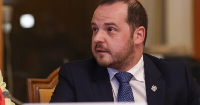 Adio rețete pe hârtie la medicul de familie! Schimbarea majoră care îi vizează pe toți românii din august