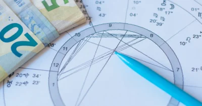 Trei zodii care dau lovitura vieții în 2026. Vin banii cu nemiluita peste acești nativi