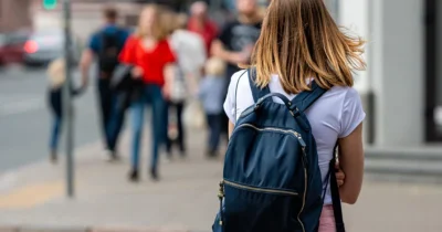 aHR0cHM6Ly9uZXdzd2Vlay5yby9zdG9yYWdlL211bHRpbWVkaWEvMjAyNS8xMi9ZbWNqNERuaU1ST2puendmblpOOVpxcnFINVND