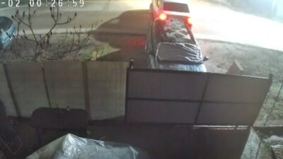 SCANDAL URIAȘ! Polițiștii au făcut praf o mașină și au fugit. Ce au surprins camerele este de necrezut