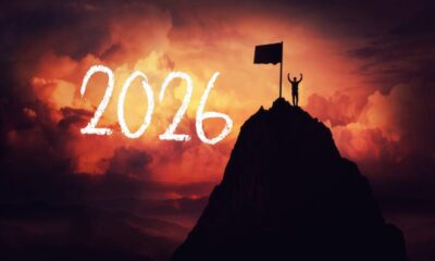 Superstițiile care îți aduc bani și iubire în 2026. Ce trebuie să pui sub pernă în noaptea de Revelion