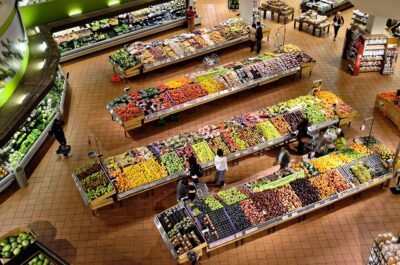 Singurul supermarket din România deschis pe 1 ianuarie 2026. Programul complet de Anul Nou