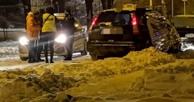 Crimă oribilă de Revelion. Un taximetrist de 78 de ani a fost ucis de un client pentru prețul cursei