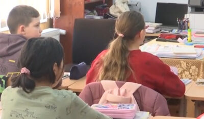 Schimbare radicală în toate școlile! Ce se întâmplă cu orele elevilor, decizia care îi vizează pe toți părinții