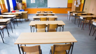 Lista școlilor închise joi și vineri. Elevii care nu se întorc la cursuri pe 8 și 9 ianuarie din cauza vremii