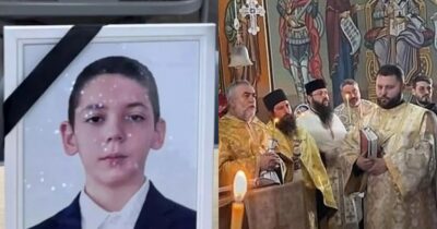 Imagini sfâșietoare cu Matei, fiul preotului, pe ultimul drum. Mama și fratele se zbat între viață și moarte