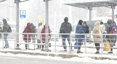 Vremea o ia razna! Când scăpăm de ger și ninsori, de fapt. Data exactă la care frigul lovește din nou România