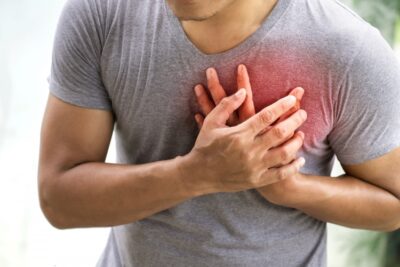 Dacă ai palmele așa, fugi la medic! Semnul banal care anunță probleme grave cu inima