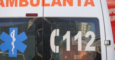 Accident mortal pe calea ferată în Prahova. Un septuagenar a fost lovit de un tren în stația CFR Brazi