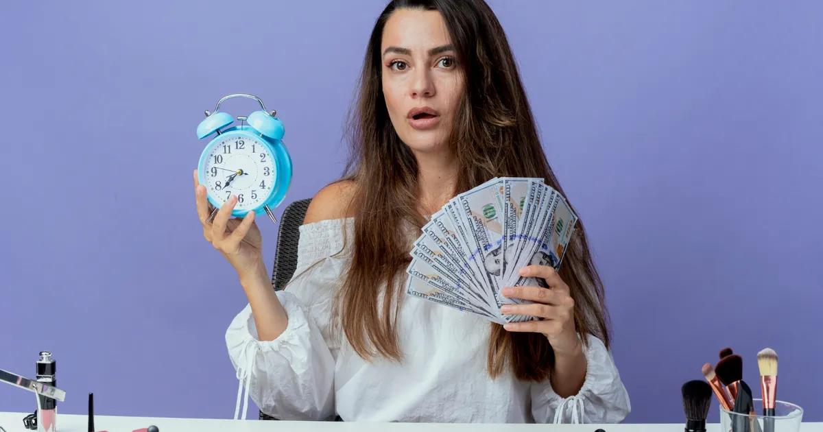 Zodiile care se umplu de bani în mai 2026! Lovitură totală pentru acești nativi după ce Uranus părăsește Taurul