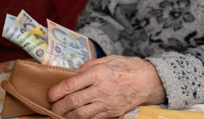 Veste uriașă pentru românii cu pensie Pilon III! Se scot banii mult mai ușor, s-a eliminat pragul de …