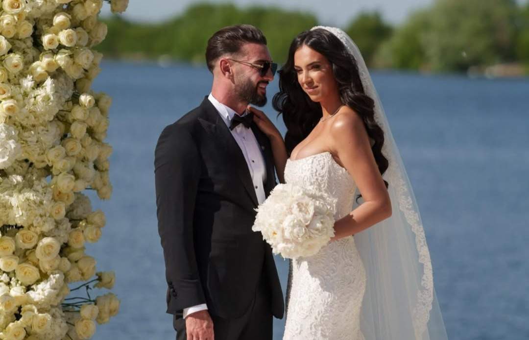 Dorian Popa s-a căsătorit în secret! Primele imagini cu soția sa în rochie de mireasă și motivul pentru care a ales nunta restrânsă