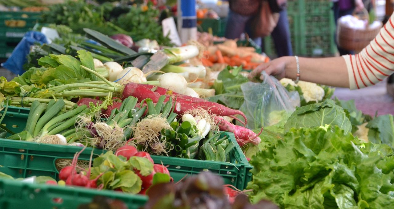 Ce legume trebuie să plantezi în octombrie în grădină. Ai recoltă chiar înainte de Anul Nou!