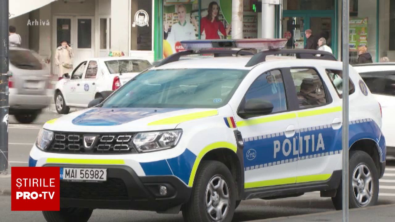 Gest uluitor la o școală din Medgidia! O învățătoare l-a strâns de gât pe un …