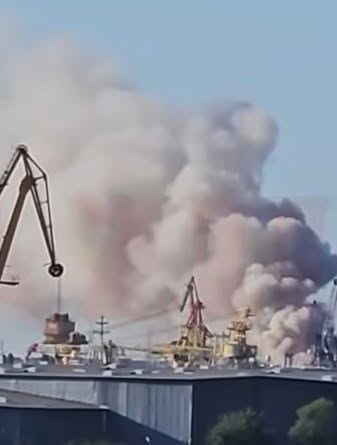 Incendiu de proporții în Portul Agigea! Fumul gros a pus pe jar autoritățile. Ce trebuie să știe locuitorii din zonă