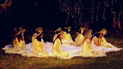 Secretul din noaptea de Sânziene! Ce să pui sub pernă ca să-ți afli ursitul și cum să atragi norocul în viața ta