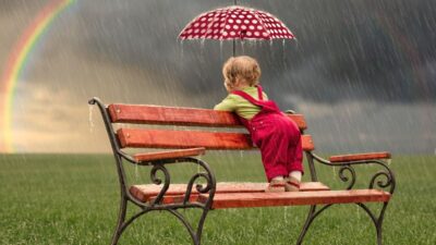 Se strică vremea în toată România! ANM a făcut anunțul: Vin ploile peste noi, ce se întâmplă cu temperaturile