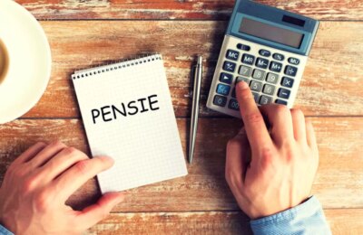 Veste bună pentru milioane de pensionari! Când intră banii pe card în iulie 2026: Schimbare de ultimă oră
