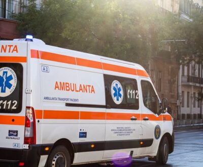 ULTIMA ORĂ! O fetiță de doi ani a căzut de la etajul doi în…