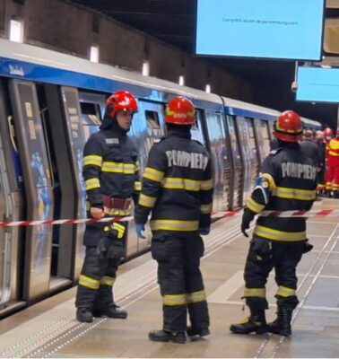 Coșmar în subteranul Capitalei! O femeie a ajuns la intubare după ce a lucrat în stația de metrou Victoriei