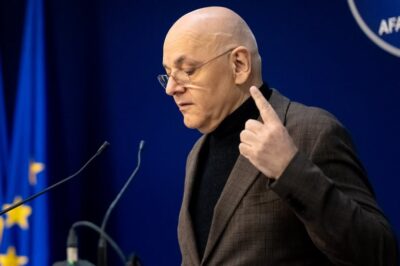 Lovitură pentru Raed Arafat! Procurorii i-au pus sechestru pe avere: „Mi-au blocat conturile și apartamentul”